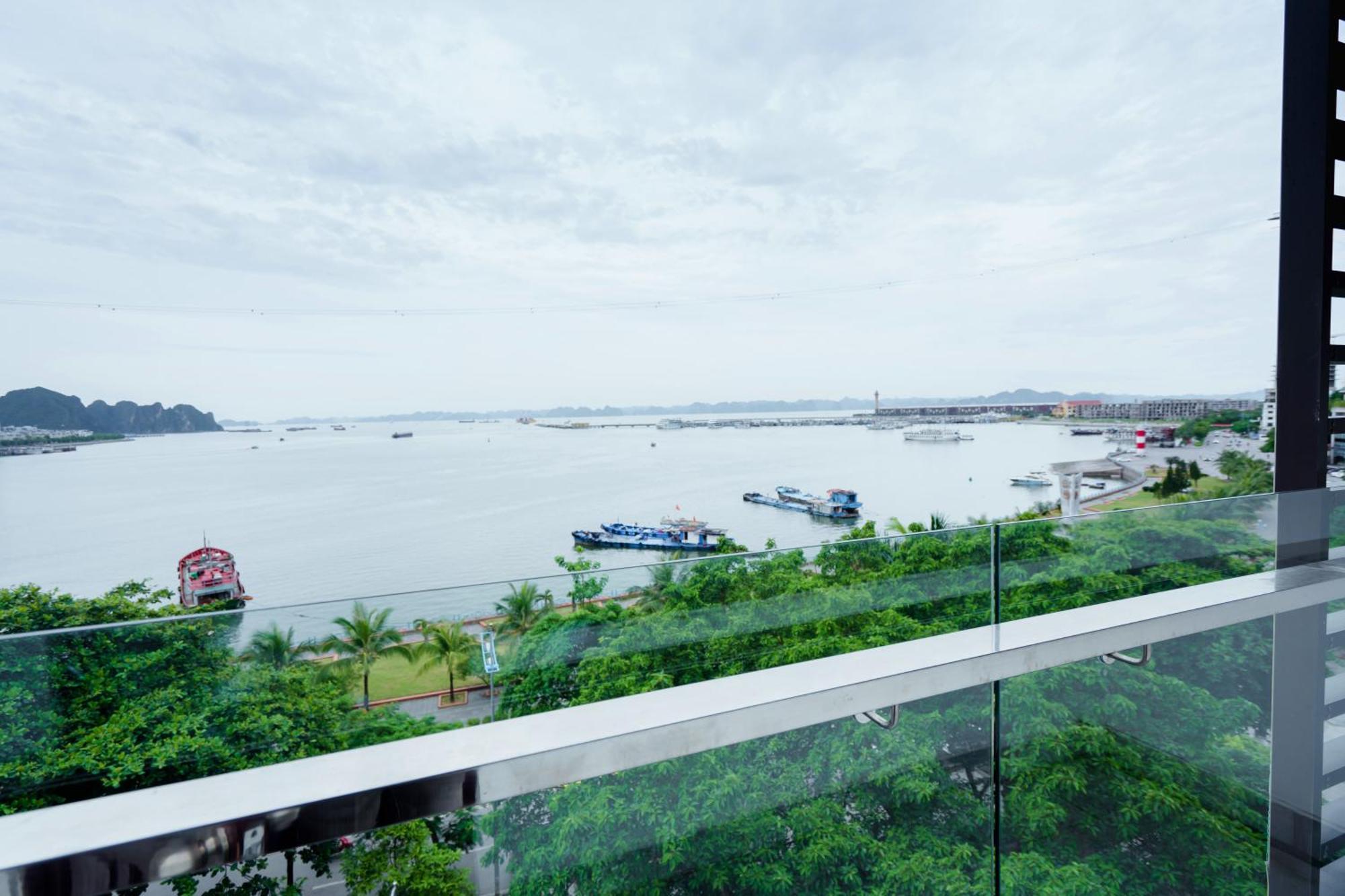 Bach Dang Ha Long Hotel Exterior photo