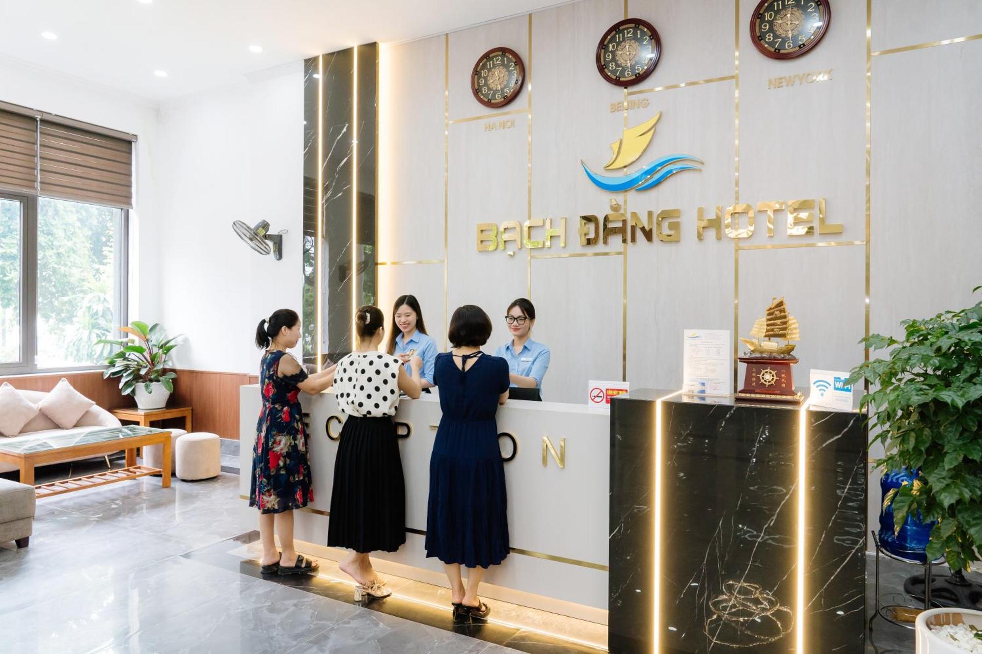 Bach Dang Ha Long Hotel Exterior photo